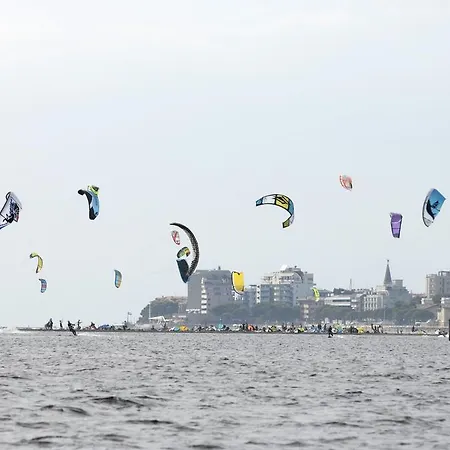 Tanit 3* Grado